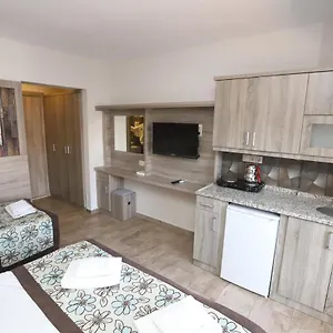 Aparthotel Street61